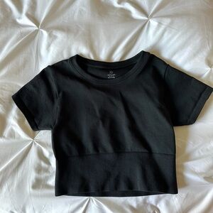 Offline by Aerie Sidewalk Seamless Cropped Shirt